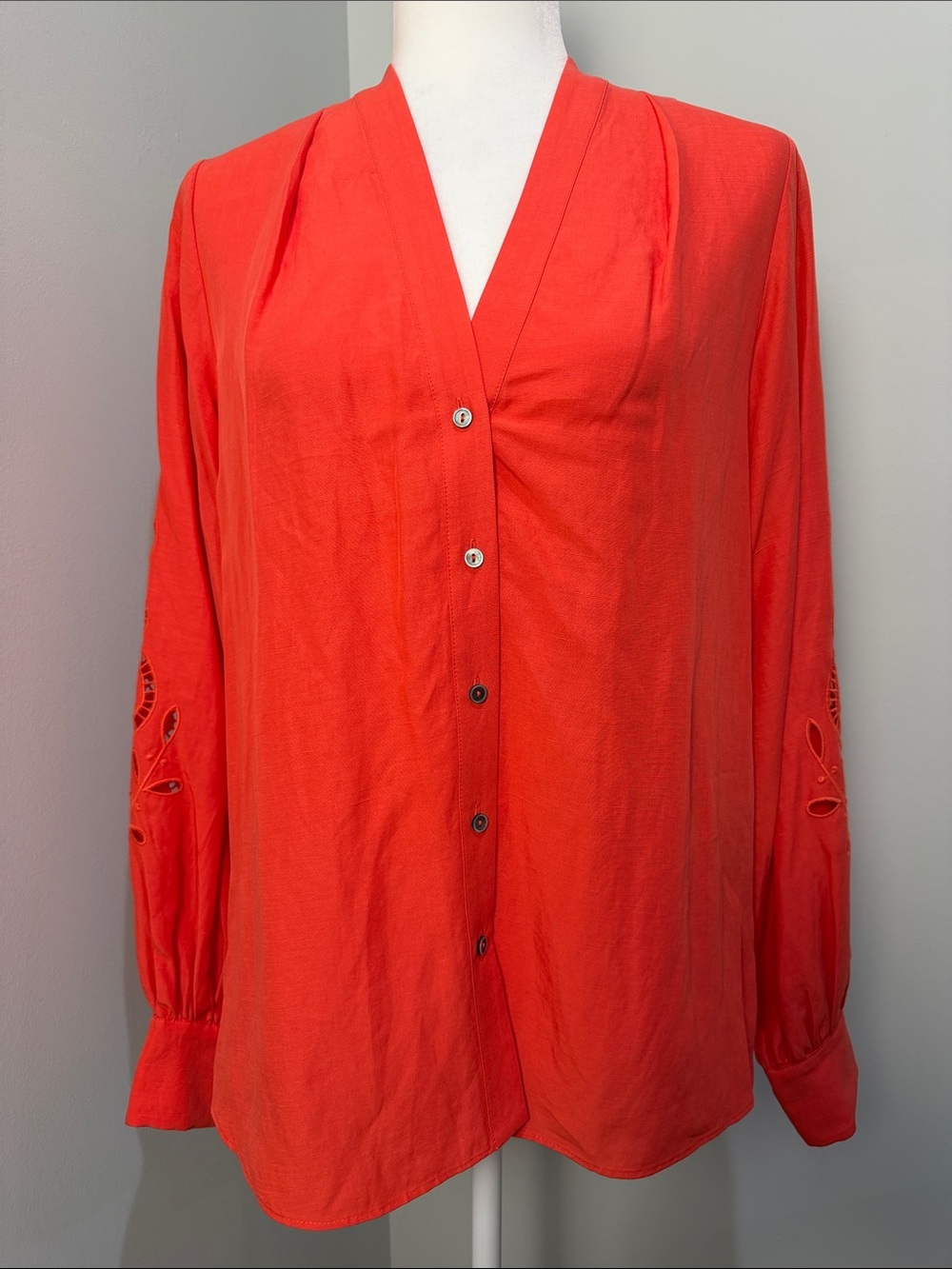 Kobi Halperin Bright Red Button-Front V-Neck Blouse. Size Small. New With Tags.